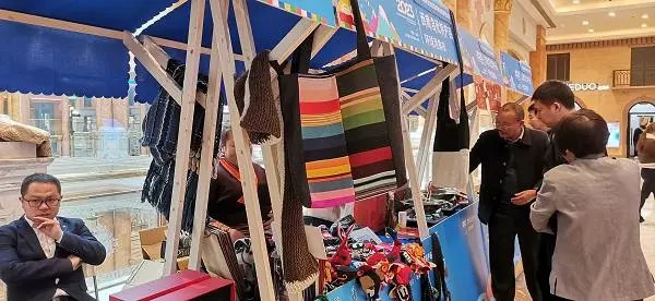 d50735fae6cd7b891515aed6773a02aad9330e11.jpg d50735fae6cd7b891515aed6773a02aad9330e11.jpg